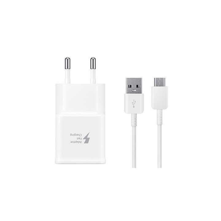 מטען קיר Samsung הכולל חיבור USB-A הספק עד כ- 15W כולל כבל USB-A ל- US