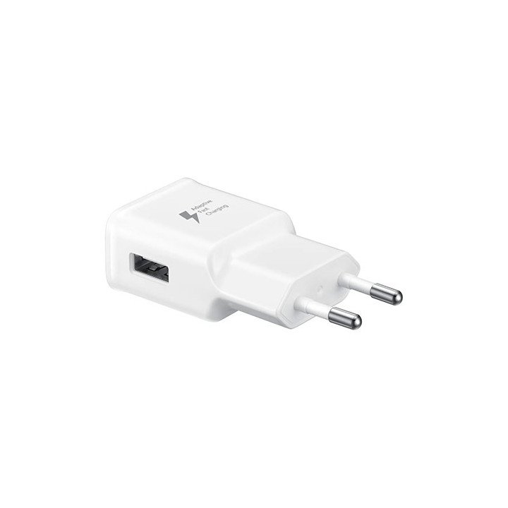 מטען קיר Samsung הכולל חיבור USB-A הספק עד כ- 15W כולל כבל USB-A ל- US