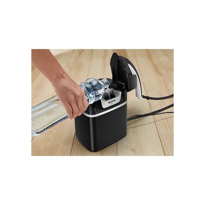 מגהץ קיטור אנכי Tefal QT1510G0