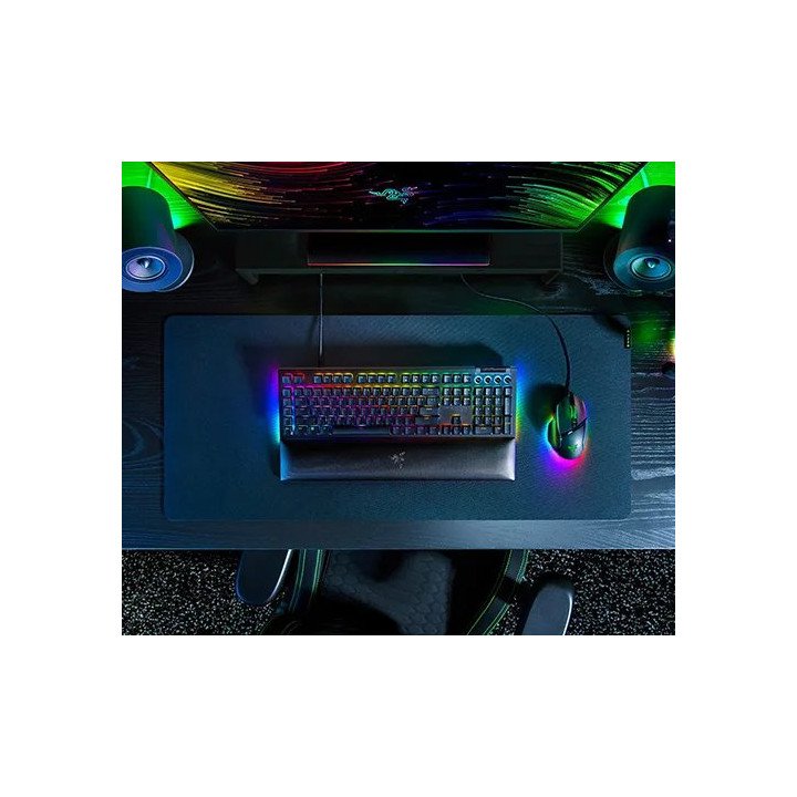 מקלדת גיימינג מכנית רייזר Razer BlackWidow V4 Green Switch כולל תאורת 
