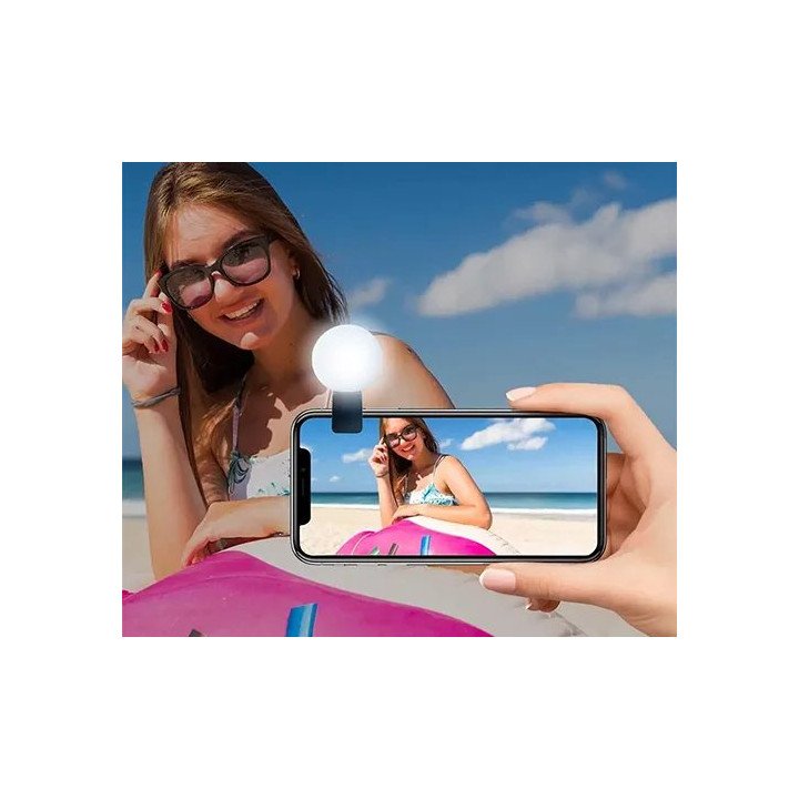 מנורת קליפס לסמארטפון - תאורה ניידת מבית Super Mobile
